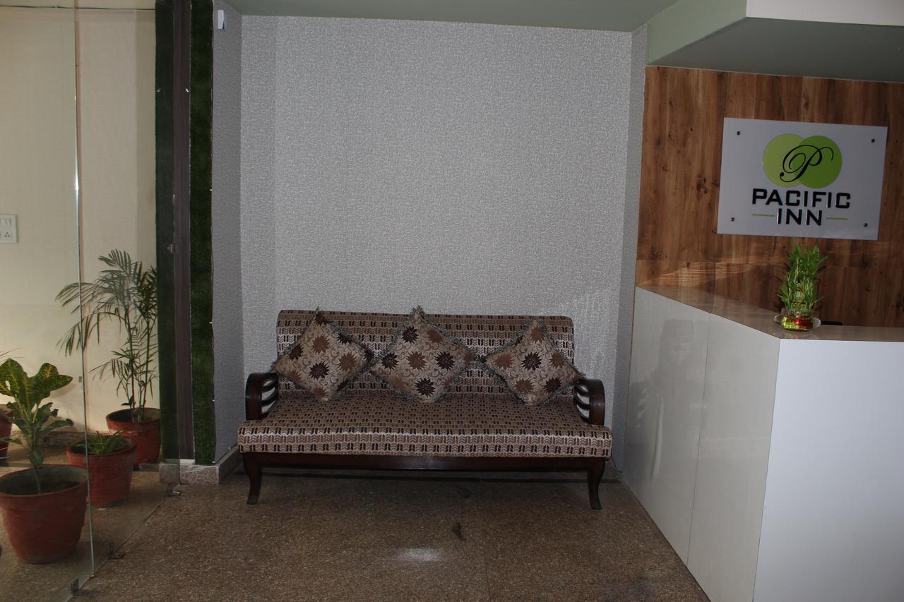 Pacific Inn Eco Central Gurgaon Exterior photo